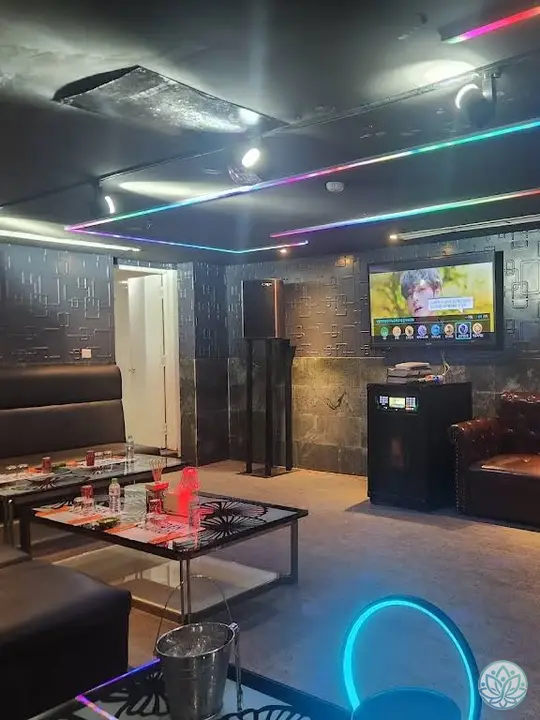 노래방 모니터 화면